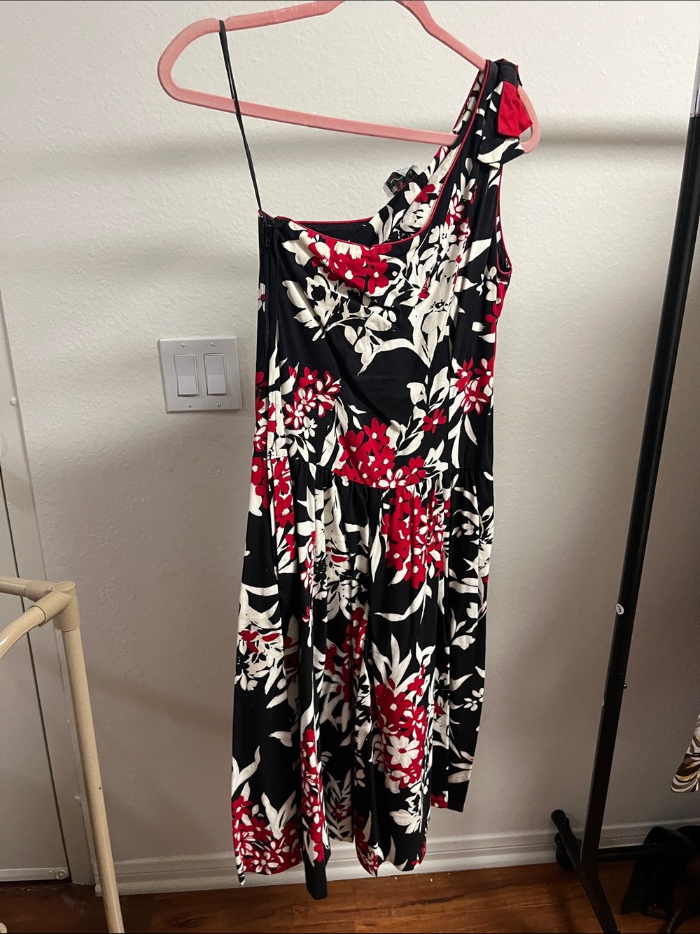 Women's One-Shoulder Midi Dress in Black, Red & White Floral